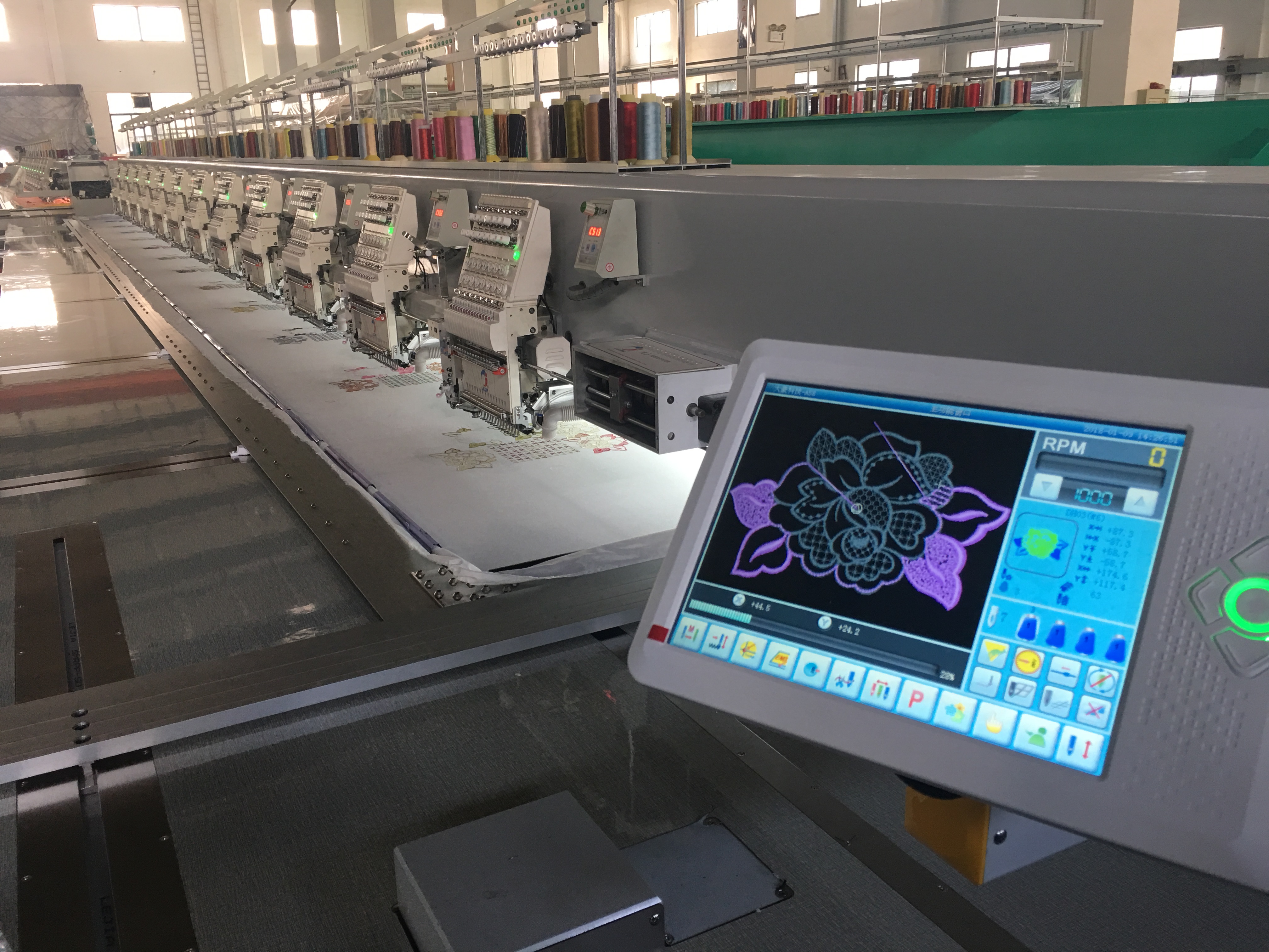 Вышивка machine.jpg лазера Lejia самая последняя