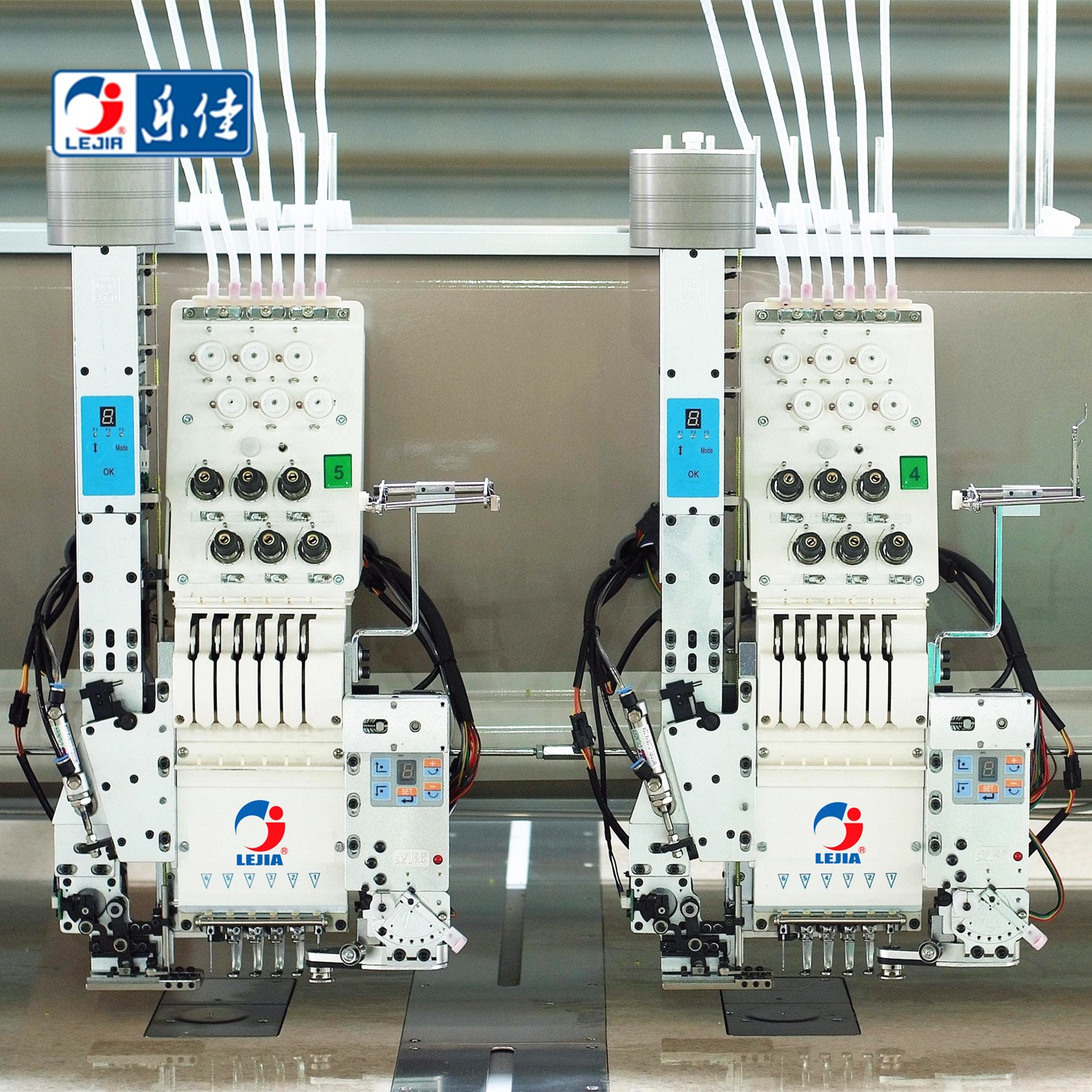 Машина вышивки одиночного sequin смешанная