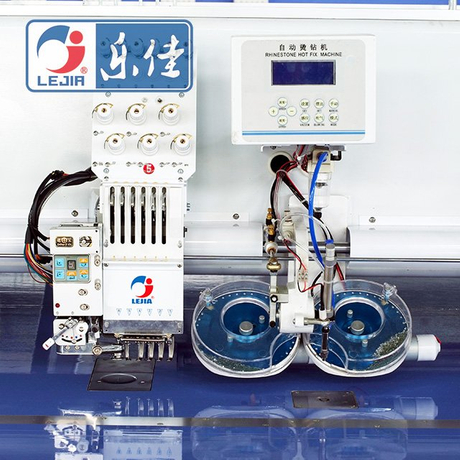 Горячий фикчированный Rhinestone смешал машину вышивки, машину вышивки произведенную Manufactory Китая